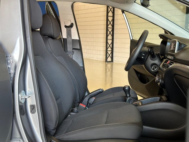 Hyundai Hb20 1.0 12V FLEX SENSE PLUS MANUAL 2023/2024 cinza à venda na Unique Automóveis em Indaiatuba — foto 19