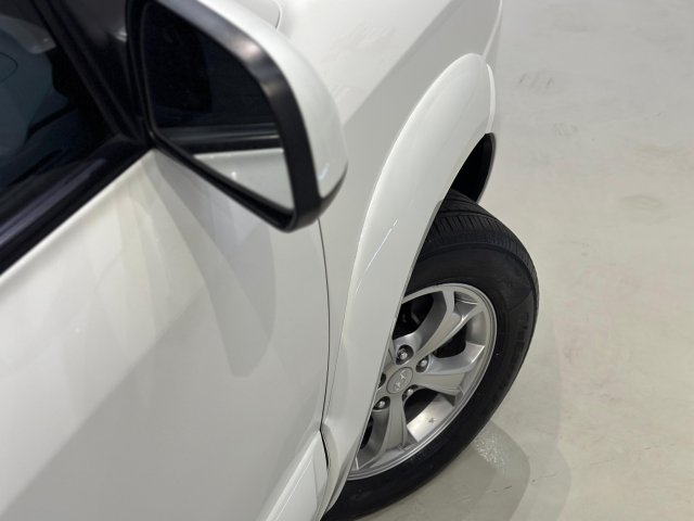 Hyundai Tucson 2.0 MPFI GLS BASE 16V 143CV 2WD FLEX 4P AUTOMÁTICO 2015/2016 branco à venda na Unique Automóveis em Indaiatuba — foto 6