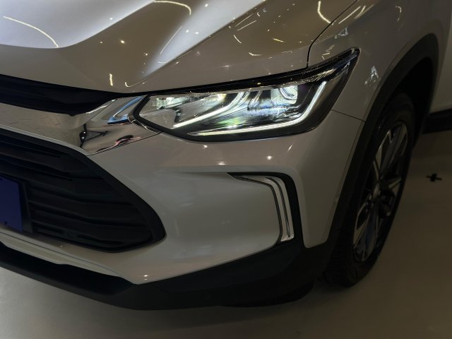 Chevrolet Tracker 1.2 TURBO FLEX PREMIER AUTOMÁTICO 2022 prata à venda na Unique Automóveis em Indaiatuba — foto 10