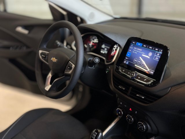 Chevrolet Onix 1.0 FLEX LT MANUAL 2022/2023 prata à venda na Unique Automóveis em Indaiatuba — foto 20