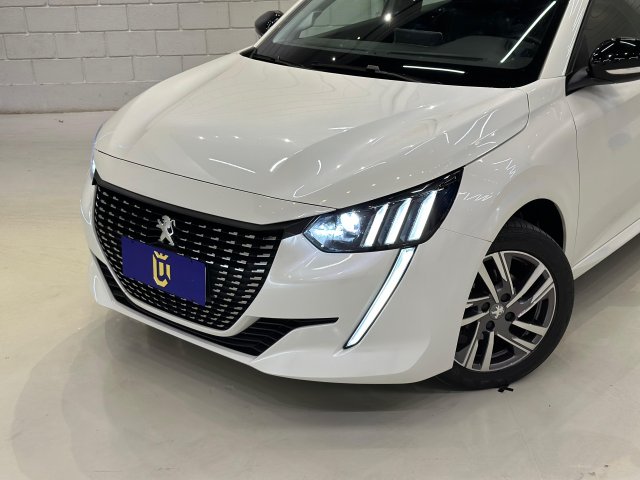 Peugeot 208 1.6 16V FLEX GRIFFE AT6 2021 branco à venda na Unique Automóveis em Indaiatuba — foto 2