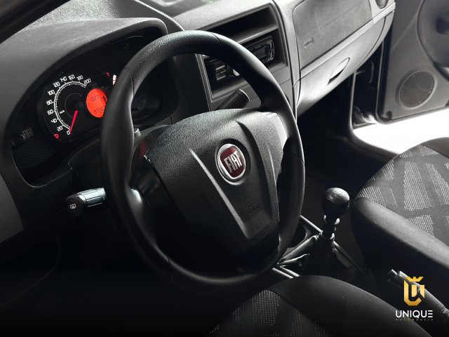 Fiat Palio 1.0 MPI FIRE 8V FLEX 4P MANUAL 2015 preto à venda na Unique Automóveis em Indaiatuba — foto 10