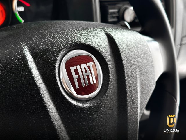 Fiat Palio 1.0 MPI FIRE 8V FLEX 4P MANUAL 2015 preto à venda na Unique Automóveis em Indaiatuba — foto 15