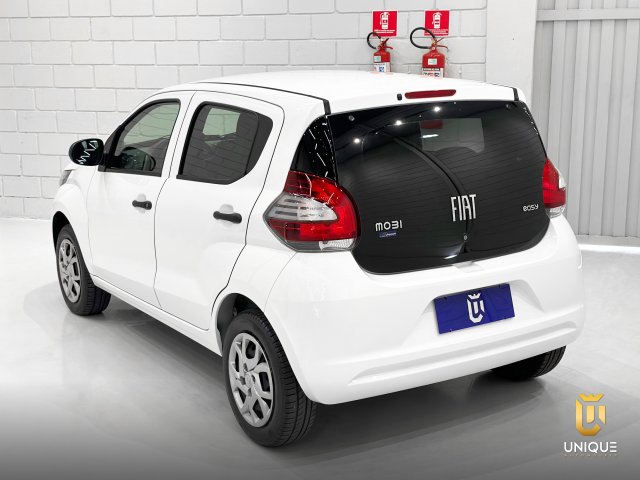 Fiat Mobi 1.0 EVO FLEX EASY MANUAL 2019 branco à venda na Unique Automóveis em Indaiatuba — foto 7
