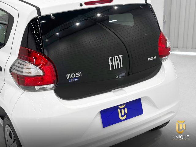 Fiat Mobi 1.0 EVO FLEX EASY MANUAL 2019 branco à venda na Unique Automóveis em Indaiatuba — foto 8
