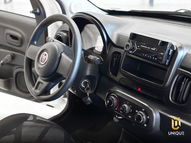Fiat Mobi 1.0 EVO FLEX EASY MANUAL 2019 branco à venda na Unique Automóveis em Indaiatuba — foto 12