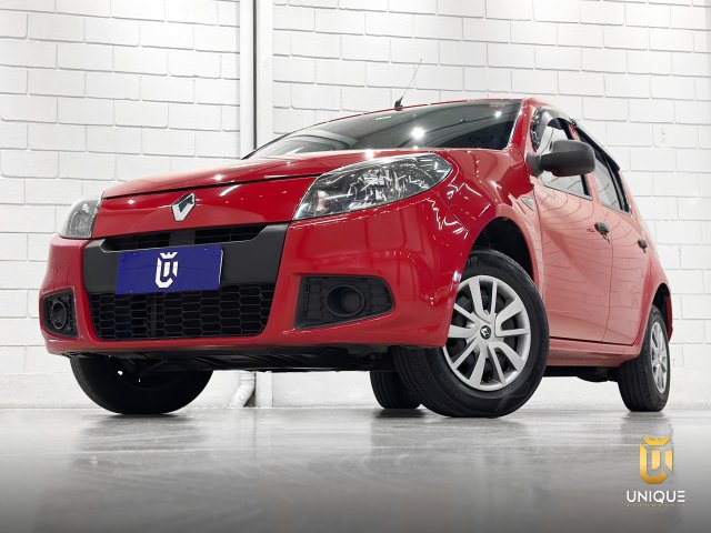 Renault Sandero 1.0 AUTHENTIQUE 16V FLEX 4P MANUAL 2013/2014 vermelho à venda na Unique Automóveis em Indaiatuba — foto 2