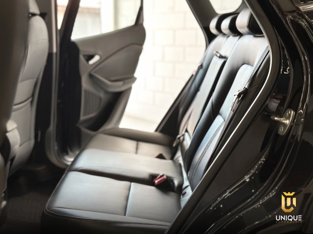 Chevrolet Tracker 1.2 TURBO FLEX PREMIER AUTOMÁTICO 2021 preto à venda na Unique Automóveis em Indaiatuba — foto 7