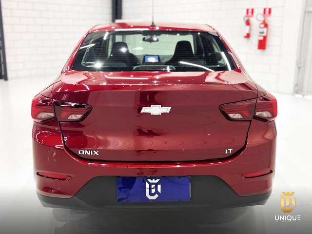 Chevrolet Onix 1.0 FLEX PLUS LT MANUAL 2021/2022 vermelho à venda na Unique Automóveis em Indaiatuba — foto 8