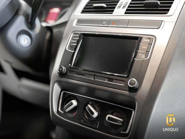 Volkswagen Fox 1.6 MSI TOTAL FLEX CONNECT 4P MANUAL 2019/2020 branco à venda na Unique Automóveis em Indaiatuba — foto 8