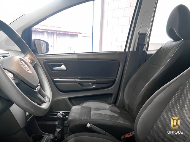 Volkswagen Fox 1.6 MSI TOTAL FLEX CONNECT 4P MANUAL 2019/2020 branco à venda na Unique Automóveis em Indaiatuba — foto 12