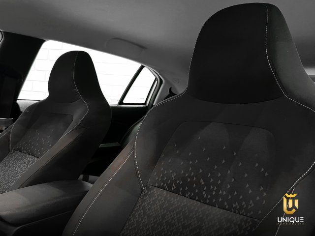 Chevrolet Onix 1.0 FLEX LT MANUAL 2020 prata à venda na Unique Automóveis em Indaiatuba — foto 11
