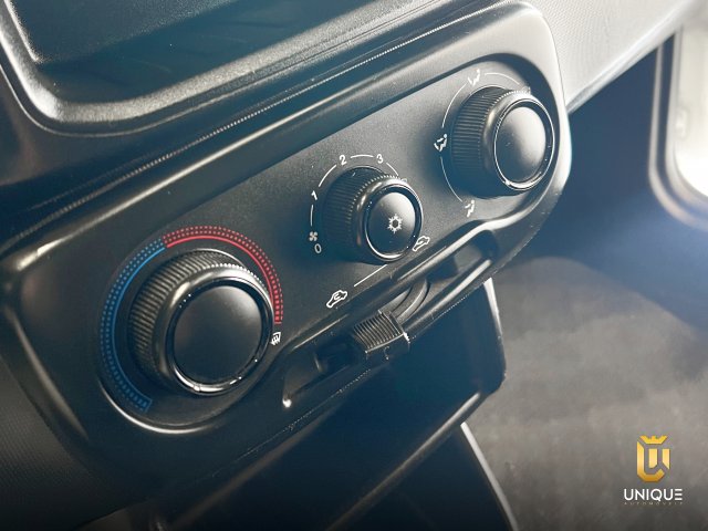 Fiat Fiorino 1.4 MPI FURGÃO ENDURANCE 8V FLEX 2P MANUAL 2023 branco à venda na Unique Automóveis em Indaiatuba — foto 12