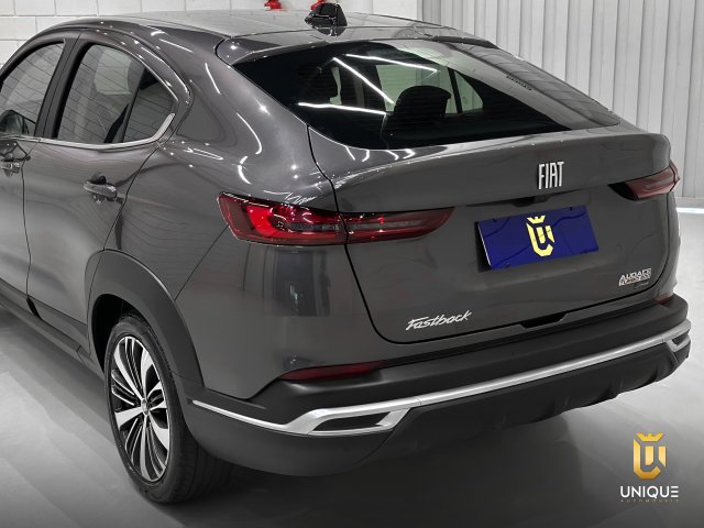 Fiat Fastback 1.0 TURBO 200 FLEX AUDACE CVT 2022/2023 cinza à venda na Unique Automóveis em Indaiatuba — foto 4