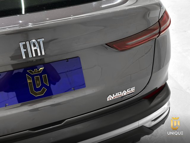 Fiat Fastback 1.0 TURBO 200 FLEX AUDACE CVT 2022/2023 cinza à venda na Unique Automóveis em Indaiatuba — foto 5