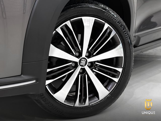 Fiat Fastback 1.0 TURBO 200 FLEX AUDACE CVT 2022/2023 cinza à venda na Unique Automóveis em Indaiatuba — foto 7