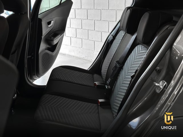 Fiat Fastback 1.0 TURBO 200 FLEX AUDACE CVT 2022/2023 cinza à venda na Unique Automóveis em Indaiatuba — foto 12
