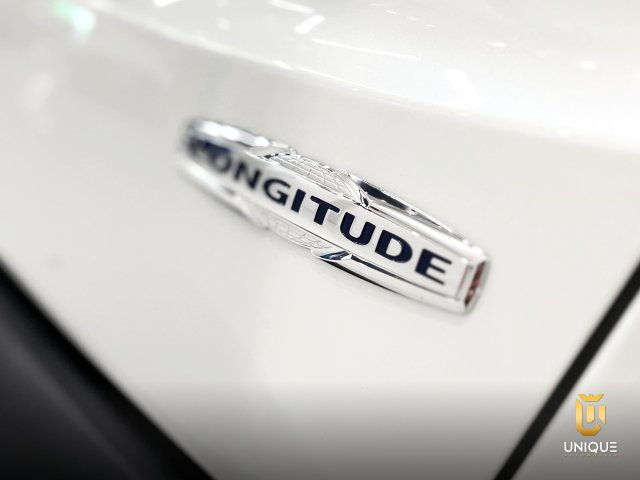 Jeep Renegade 1.3 T270 TURBO FLEX LONGITUDE AT6 2023 branco à venda na Unique Automóveis em Indaiatuba — foto 16