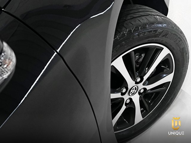 Toyota Yaris Hatch 1.5 16V FLEX XS MULTIDRIVE 2018/2019 preto à venda na Unique Automóveis em Indaiatuba — foto 8