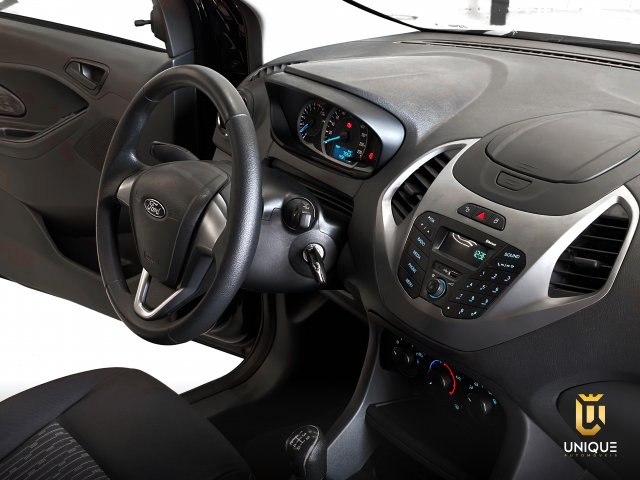 Ford Ka 1.5 SE 16V FLEX 4P MANUAL 2014/2015 preto à venda na Unique Automóveis em Indaiatuba — foto 8