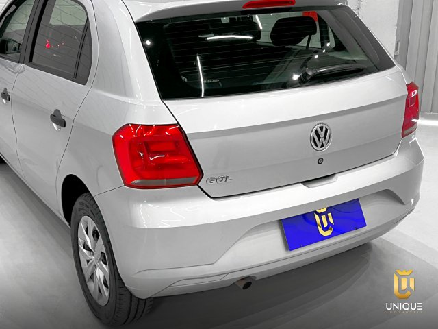 Volkswagen Gol 1.0 12V MPI TOTALFLEX 4P MANUAL 2021/2022 prata à venda na Unique Automóveis em Indaiatuba — foto 6