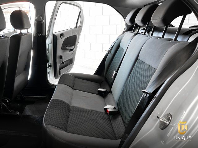 Volkswagen Gol 1.0 12V MPI TOTALFLEX 4P MANUAL 2021/2022 prata à venda na Unique Automóveis em Indaiatuba — foto 14