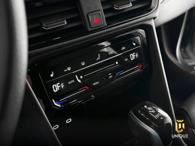 Volkswagen Taos 1.4 250 TSI TOTAL FLEX HIGHLINE AUTOMÁTICO 2023 preto à venda na Unique Automóveis em Indaiatuba — foto 11