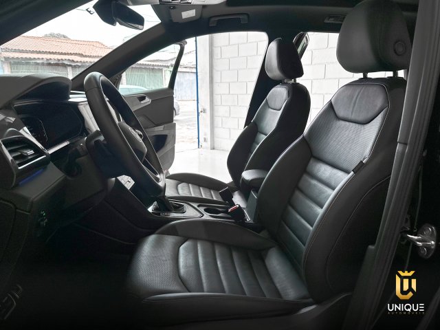 Volkswagen Taos 1.4 250 TSI TOTAL FLEX HIGHLINE AUTOMÁTICO 2023 preto à venda na Unique Automóveis em Indaiatuba — foto 14