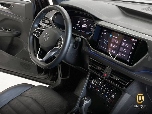 Volkswagen Taos 1.4 250 TSI TOTAL FLEX HIGHLINE AUTOMÁTICO 2023 preto à venda na Unique Automóveis em Indaiatuba — foto 16