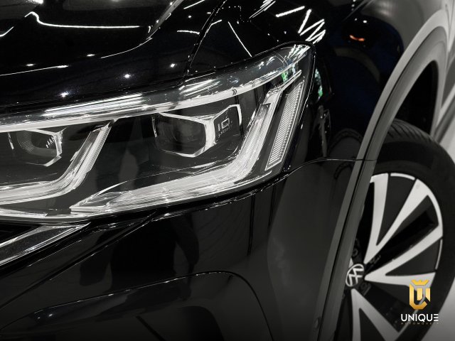 Volkswagen Taos 1.4 250 TSI TOTAL FLEX HIGHLINE AUTOMÁTICO 2023 preto à venda na Unique Automóveis em Indaiatuba — foto 19