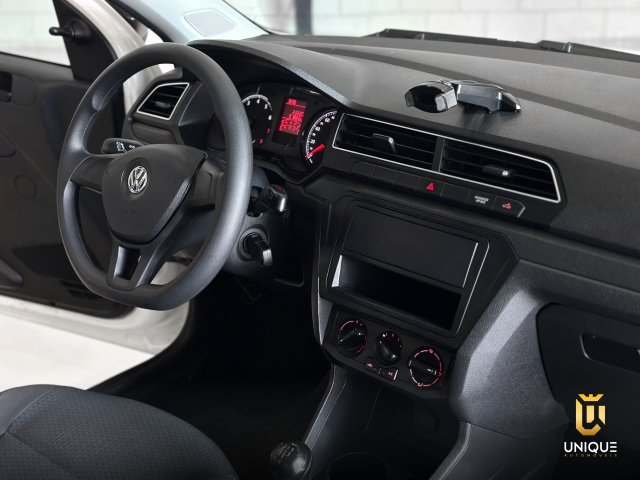 Volkswagen Saveiro 1.6 MSI ROBUST CS 8V FLEX 2P MANUAL 2021/2022 branco à venda na Unique Automóveis em Indaiatuba — foto 13