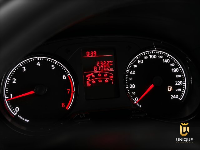Volkswagen Saveiro 1.6 MSI ROBUST CS 8V FLEX 2P MANUAL 2021/2022 branco à venda na Unique Automóveis em Indaiatuba — foto 18