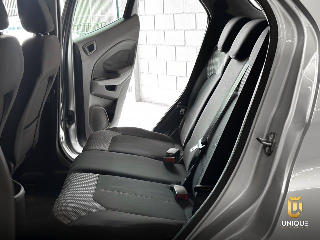Ford Ecosport 1.6 SE 16V FLEX 4P POWERSHIFT 2017 prata à venda na Unique Automóveis em Indaiatuba — foto 19