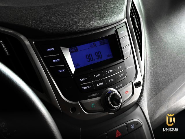 Hyundai Hb20x 1.6 16V PREMIUM FLEX 4P MANUAL 2013/2014 cinza à venda na Unique Automóveis em Indaiatuba — foto 12