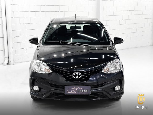 Toyota Etios Hatch 1.5 XLS 16V FLEX 4P AUTOMÁTICO 2017/2018 preto à venda na Unique Automóveis em Indaiatuba — foto 8