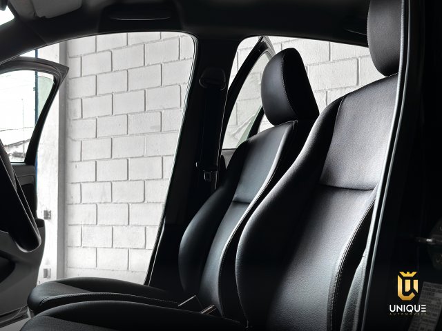 Toyota Etios Hatch 1.5 XLS 16V FLEX 4P AUTOMÁTICO 2017/2018 preto à venda na Unique Automóveis em Indaiatuba — foto 15