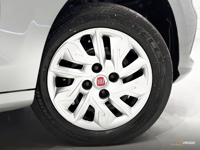 Fiat Argo 1.0 FIREFLY FLEX DRIVE MANUAL 2019 prata à venda na Unique Automóveis em Indaiatuba — foto 18
