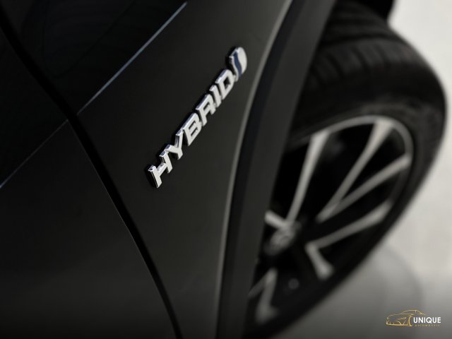 Toyota Corolla Cross 1.8 VVT-I HYBRID FLEX XRX CVT 2021/2022 preto à venda na Unique Automóveis em Indaiatuba — foto 8