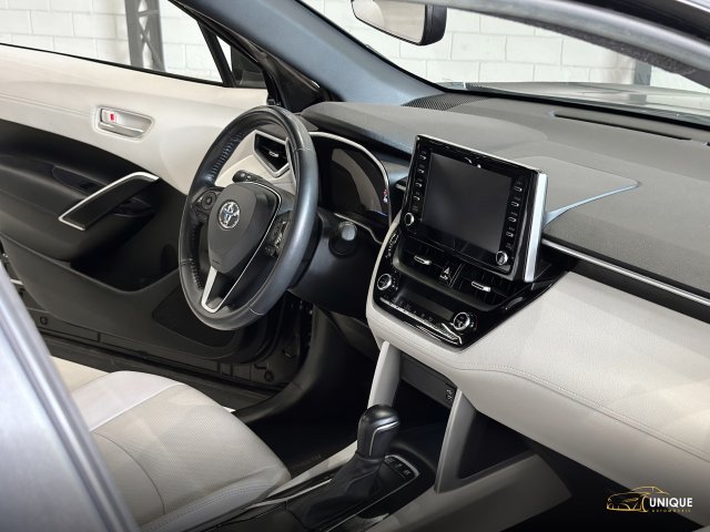 Toyota Corolla Cross 1.8 VVT-I HYBRID FLEX XRX CVT 2021/2022 preto à venda na Unique Automóveis em Indaiatuba — foto 13