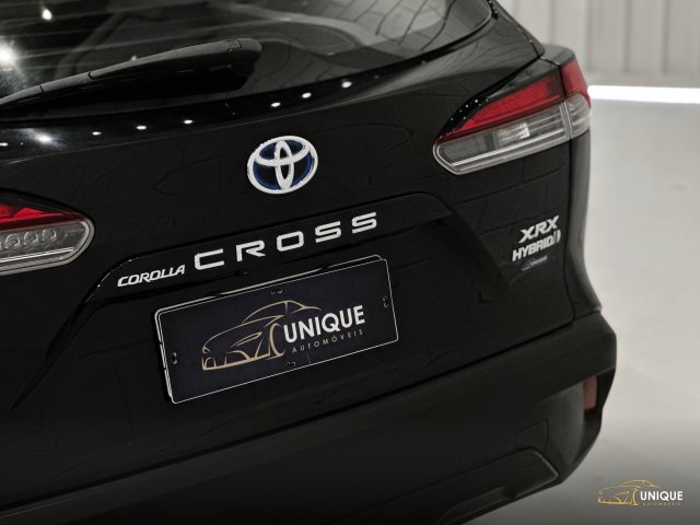 Toyota Corolla Cross 1.8 VVT-I HYBRID FLEX XRX CVT 2021/2022 preto à venda na Unique Automóveis em Indaiatuba — foto 14