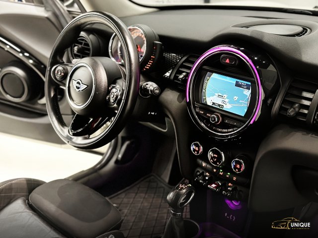 Mini Cooper 2.0 S TOP 16V TURBO GASOLINA 2P AUTOMÁTICO 2016/2017 bege à venda na Unique Automóveis em Indaiatuba — foto 20