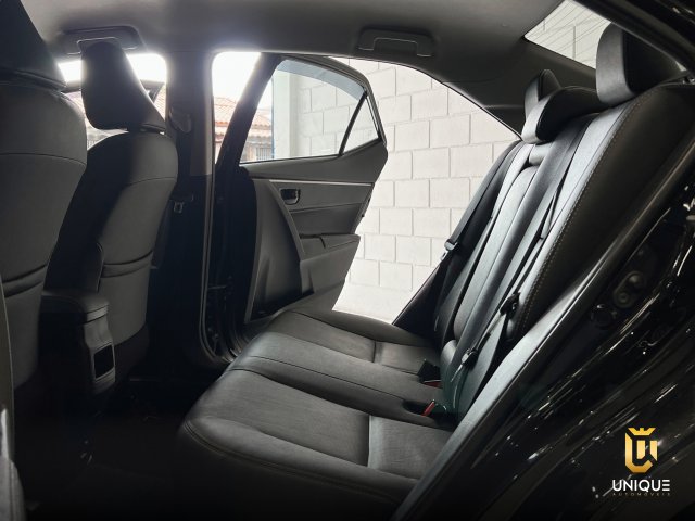 Toyota Corolla 2.0 XEI 16V FLEX 4P AUTOMÁTICO 2019 preto à venda na Unique Automóveis em Indaiatuba — foto 17