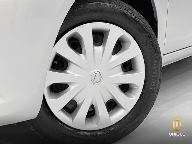 Nissan Versa 1.6 16V FLEX V-DRIVE MANUAL 2021 prata à venda na Unique Automóveis em Indaiatuba — foto 5
