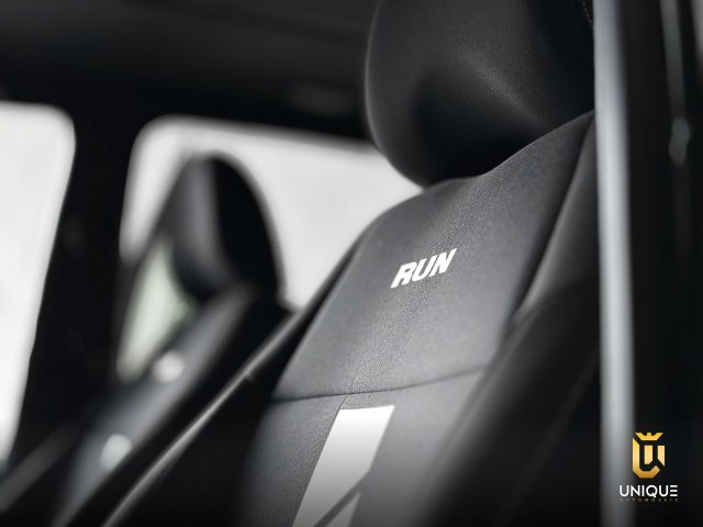 Volkswagen Fox 1.6 MSI RUN 8V FLEX 4P MANUAL 2017 prata à venda na Unique Automóveis em Indaiatuba — foto 13