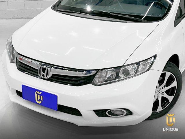 Honda Civic 2.0 EXR 16V FLEX 4P AUTOMÁTICO 2013/2014 branco à venda na Unique Automóveis em Indaiatuba — foto 5