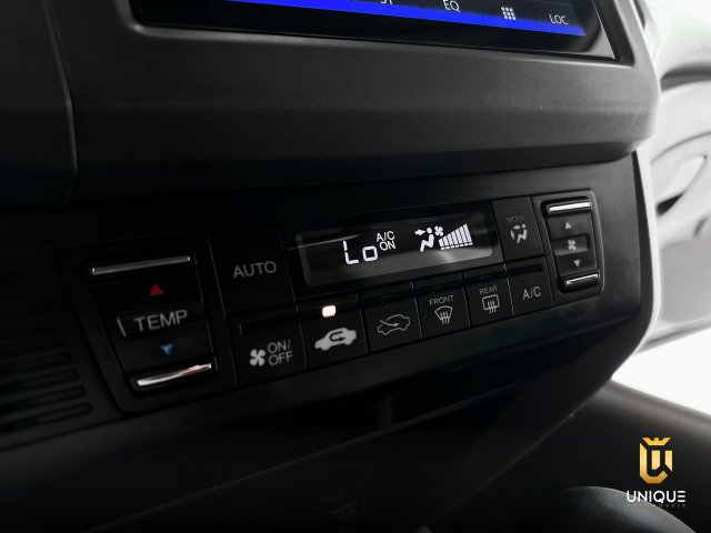 Honda Civic 2.0 EXR 16V FLEX 4P AUTOMÁTICO 2013/2014 branco à venda na Unique Automóveis em Indaiatuba — foto 13