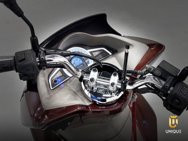 Honda Pcx DLX 2017 marrom à venda na Unique Automóveis em Indaiatuba — foto 11