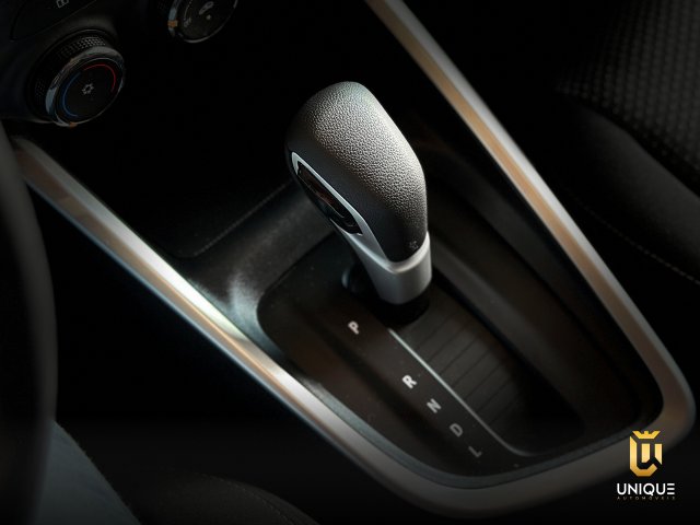 Chevrolet Onix 1.0 TURBO FLEX PLUS LTZ AUTOMÁTICO 2023 prata à venda na Unique Automóveis em Indaiatuba — foto 16