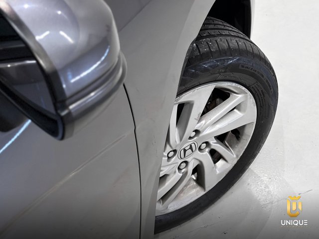 Honda Fit 1.4 LX 8V GASOLINA 4P AUTOMÁTICO 2007/2008 cinza à venda na Unique Automóveis em Indaiatuba — foto 6