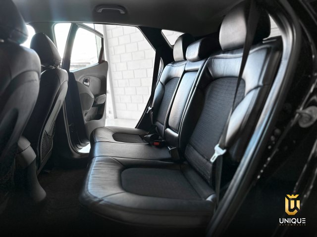 Hyundai Ix35 2.0 MPI 4X2 16V FLEX 4P AUTOMÁTICO 2013/2014 preto à venda na Unique Automóveis em Indaiatuba — foto 22